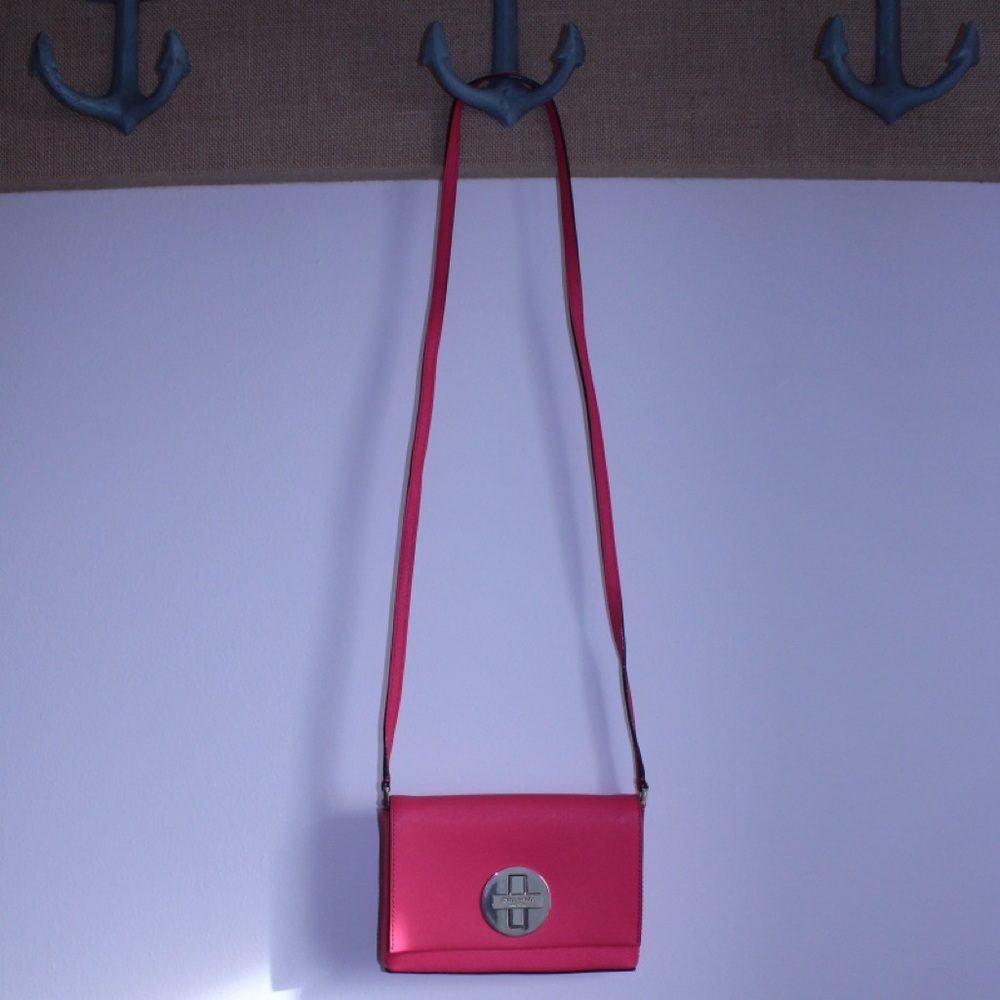 Kate Spade Fuschia Crossbody Bag, like new!